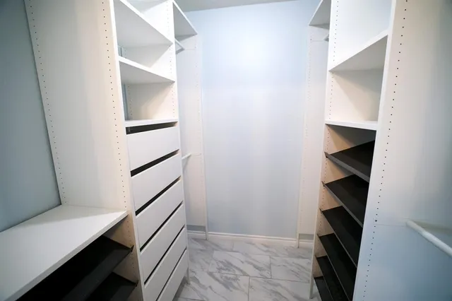 a view of walk in closet