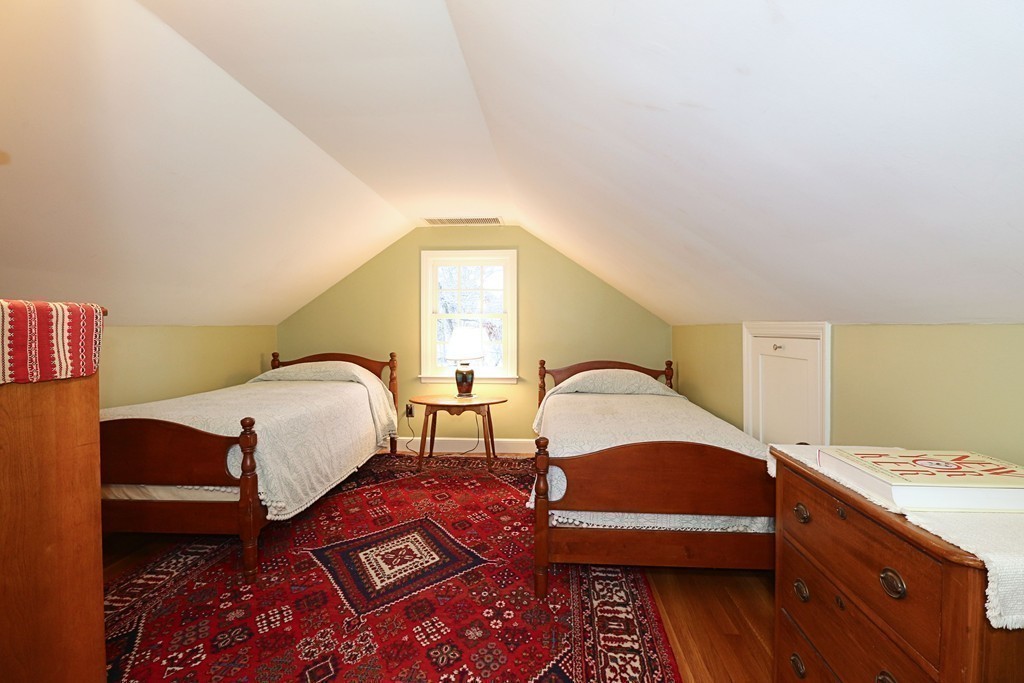 12 Plain Road Wayland, MA 01778 - Photo 14 of 22
