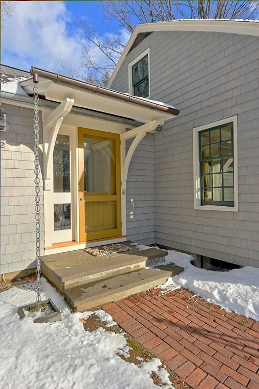 12 Plain Road Wayland, MA 01778 - Photo 18 of 22