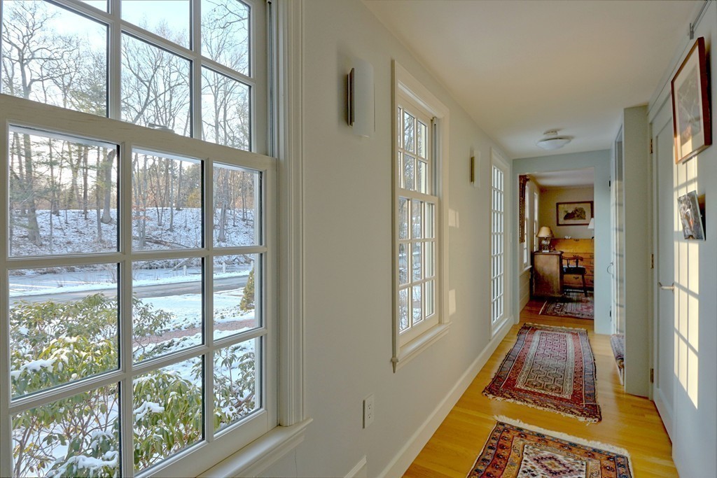12 Plain Road Wayland, MA 01778 - Photo 9 of 22