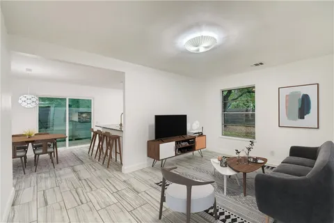 $2,650 | 4813 Blueberry Trail, Austin, TX 78723