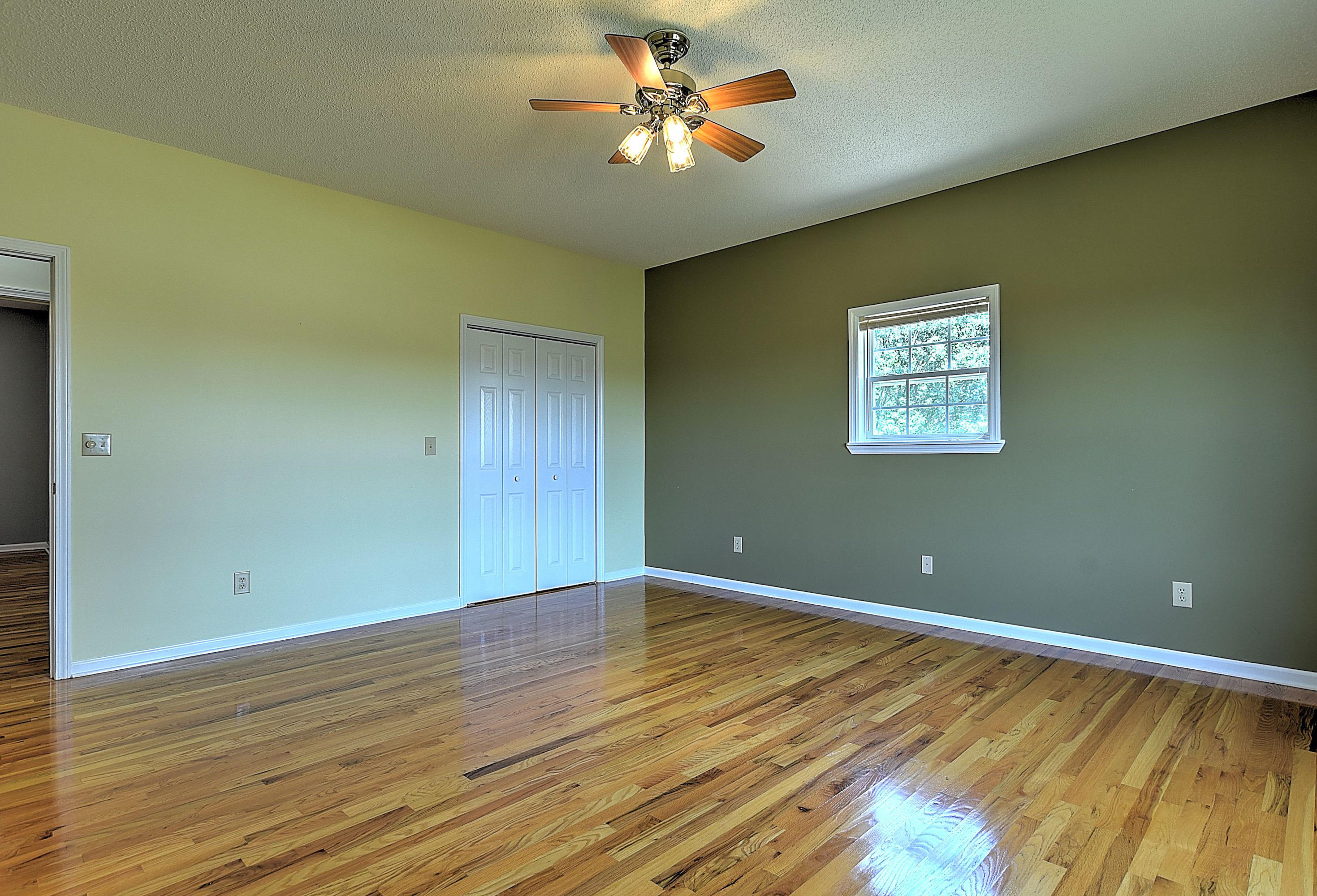117 Sand Ridge Circle Jonesborough, TN 37659 - Photo 8 of 31 117 Sand Ridge-23
