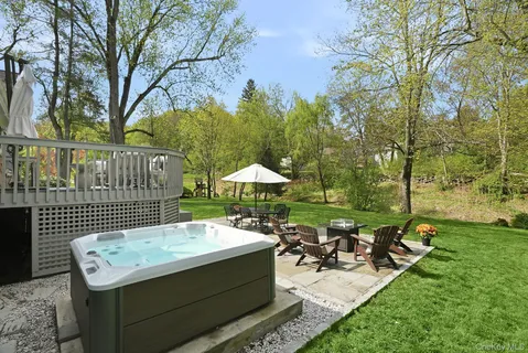 $1,299,000 | 14 Garey Drive, Chappaqua, NY 10514