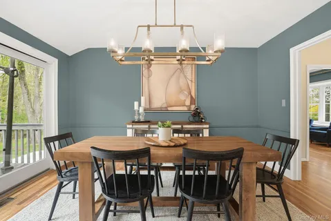 $1,299,000 | 14 Garey Drive, Chappaqua, NY 10514