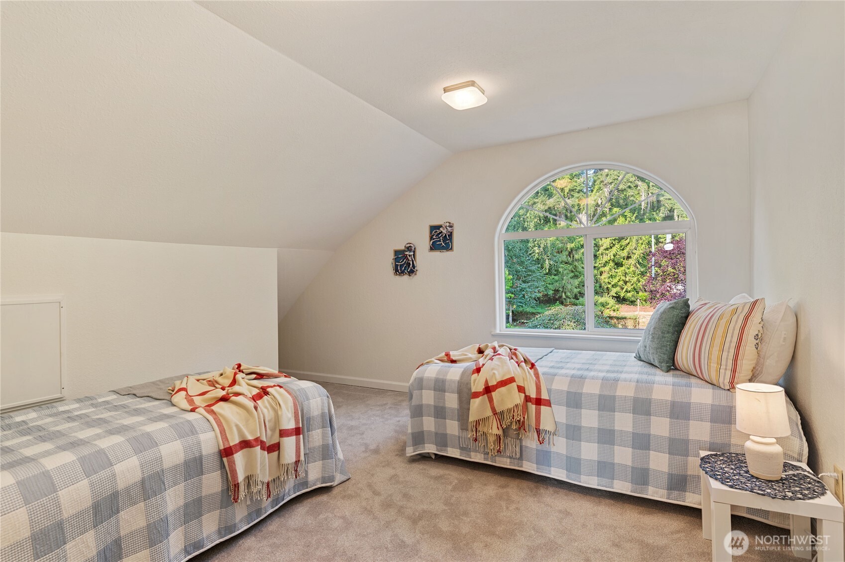 4073 Erlands Point Road Northwest Bremerton, WA 98312 - Photo 17 of 39 Gallery Image 17