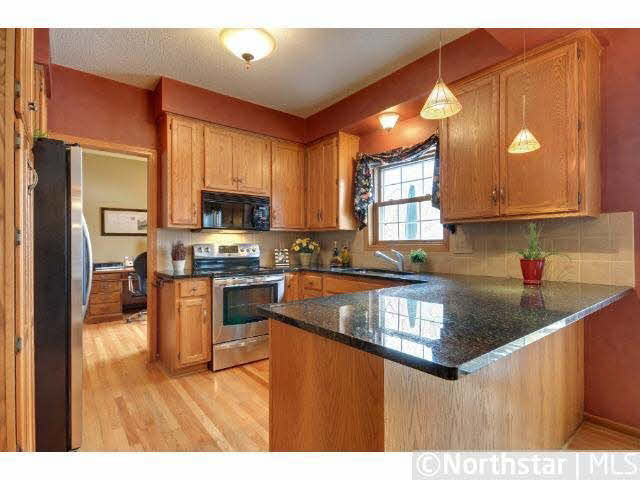 9008 McGuffey Road Eden Prairie, MN 55347 - Photo 5 of 18