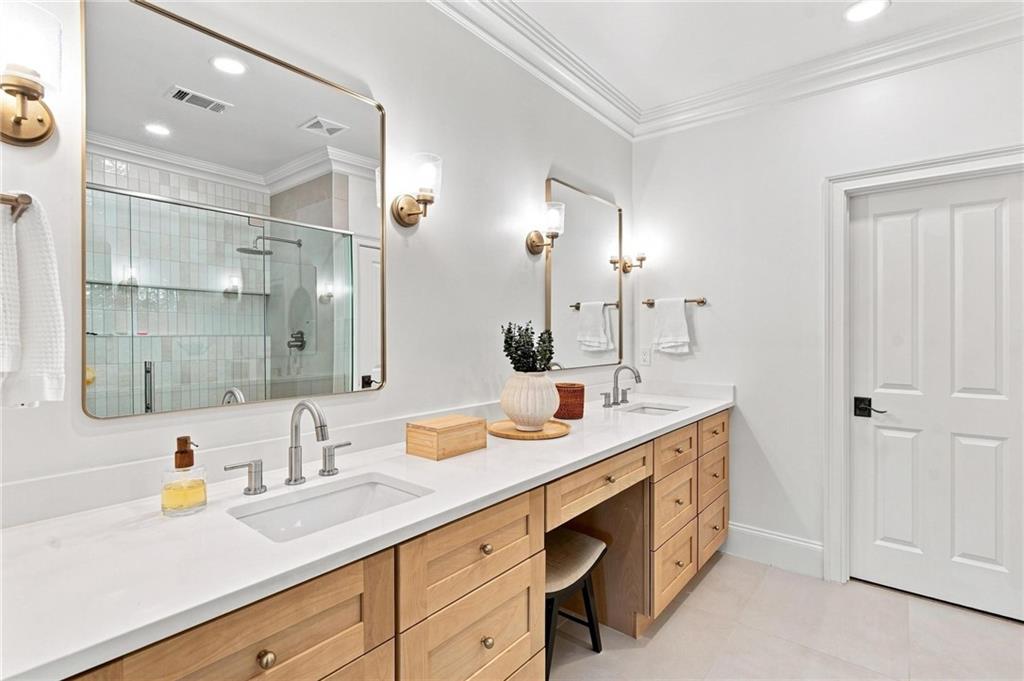 9 Arbor Way Drive, Unit 9 Decatur, GA 30030 - Photo 19 of 29 Gallery Image 19