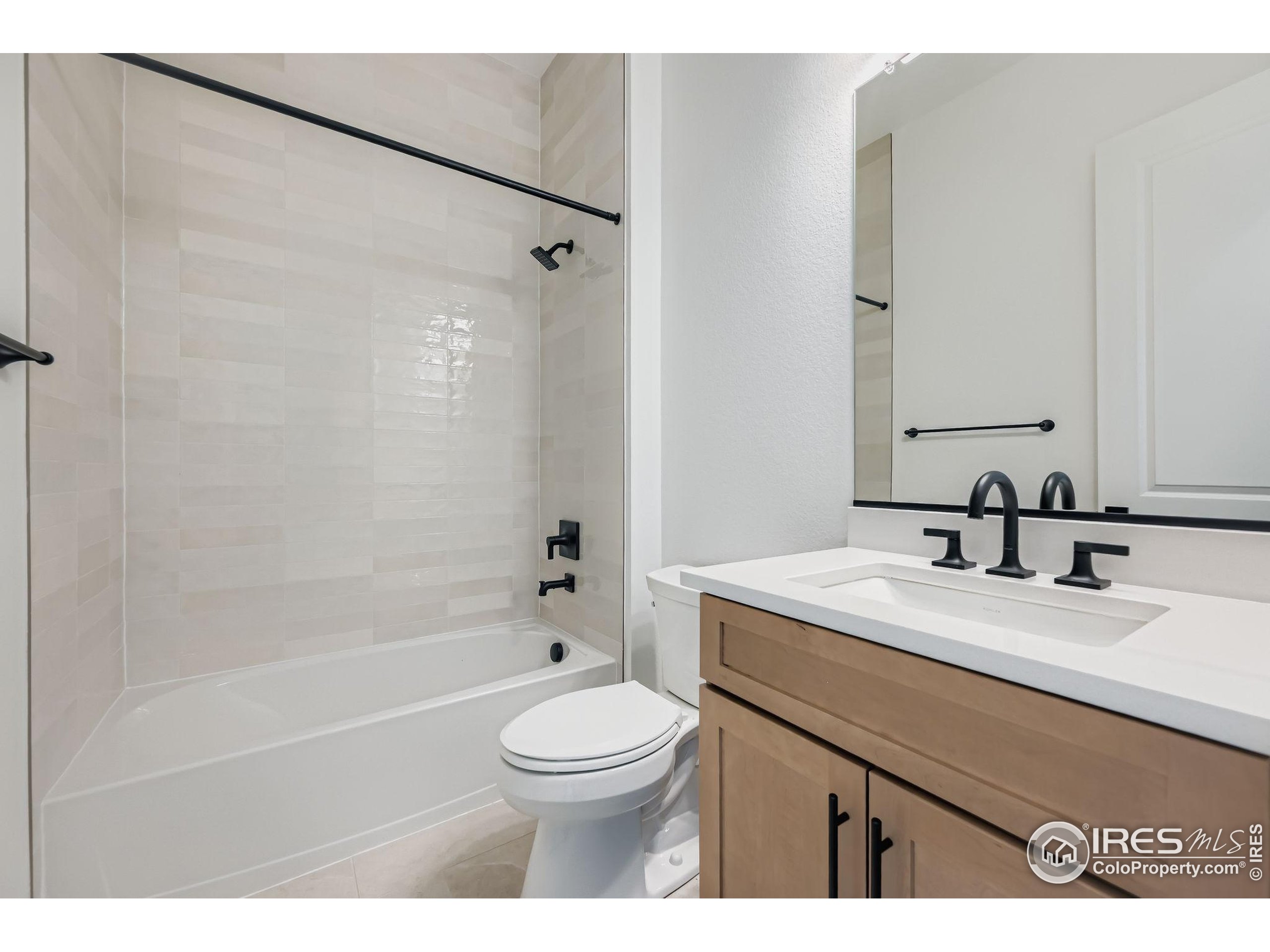 3039 Newfound Lk Road Berthoud, CO 80513 - Photo 20 of 44