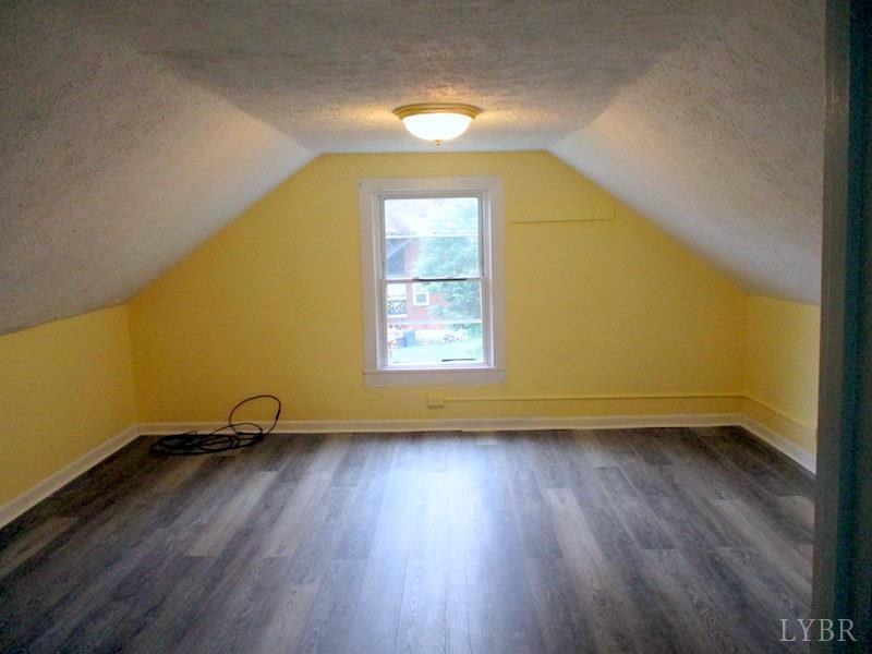 530 West Spencer Road Hurt, VA 24563 - Photo 22 of 27 Gallery Image 22