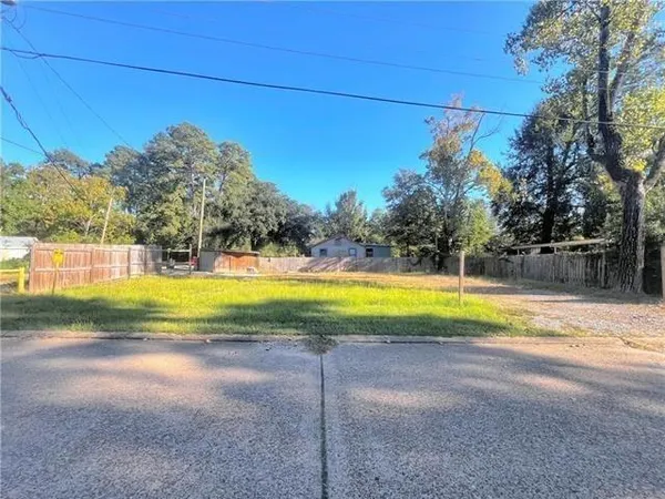 $16,500 | 1508 Holloway Drive, Pineville, LA 71360