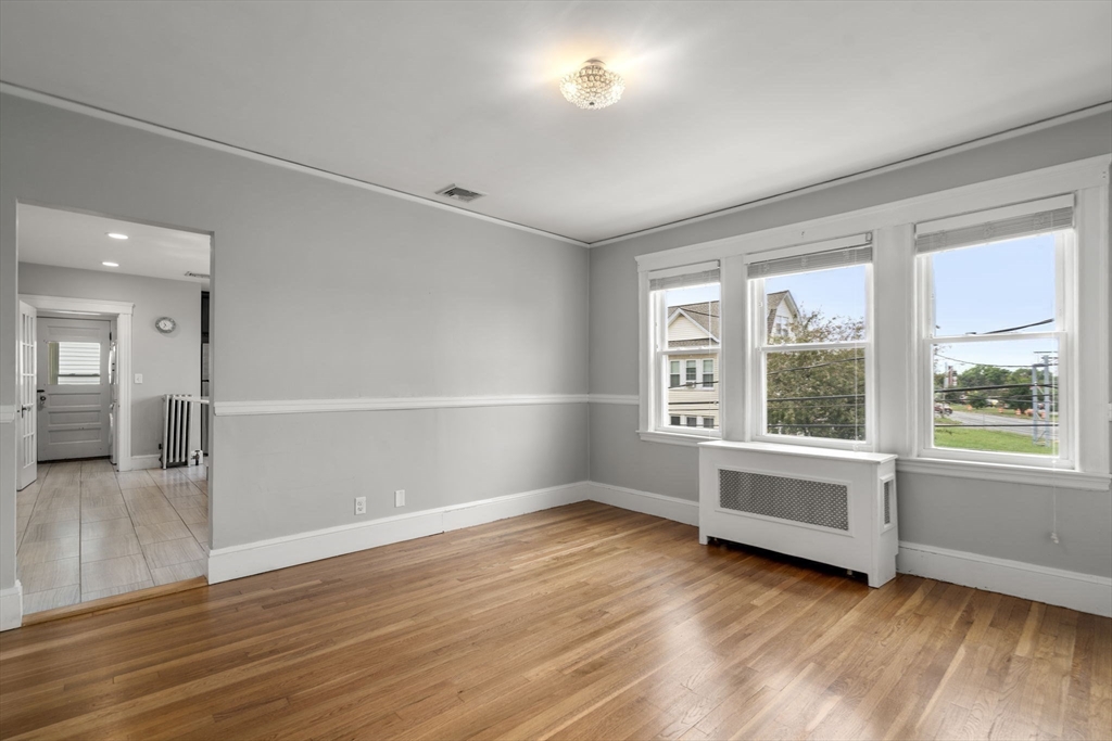 22-24 Ten Hills Road Somerville, MA 02145 - Photo 9 of 42 Gallery Image 9