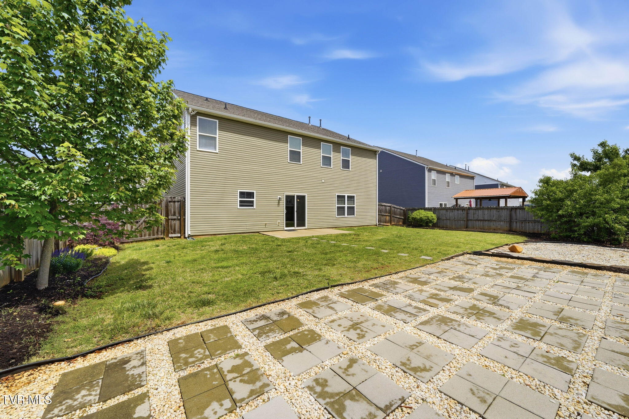 1129 Raccoon Lane Piney Flats, TN 37686 - Photo 39 of 41 37-web-or-mls-1129 Raccoon Ln-42