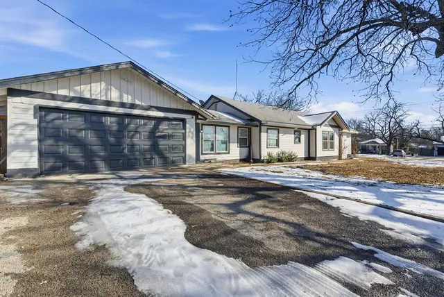 $205,000 | 1317 4th Street, Graham, TX 76450