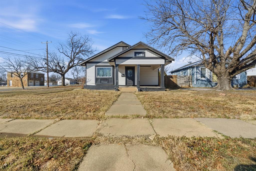 1317 4th Street Graham, TX 76450 - Photo 24 of 25 Bungalow with a porch and a front lawn