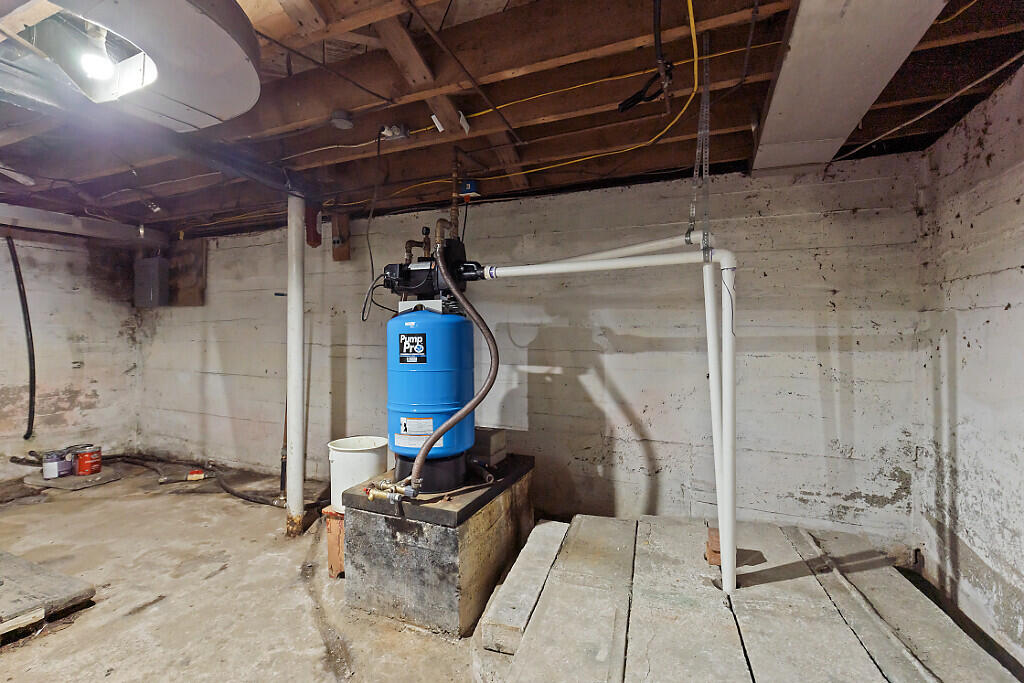 1145 Waterville Road Skowhegan, ME 04976 - Photo 22 of 113 23_BP5A8032_DxO_mls