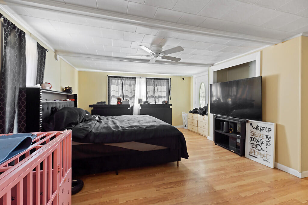 1145 Waterville Road Skowhegan, ME 04976 - Photo 8 of 113 12_BP5A7999_DxO_mls