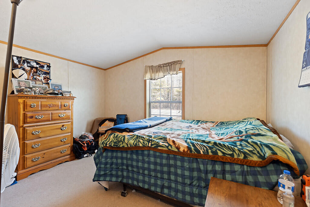1145 Waterville Road Skowhegan, ME 04976 - Photo 81 of 113 76_BP5A8191_DxO_mls
