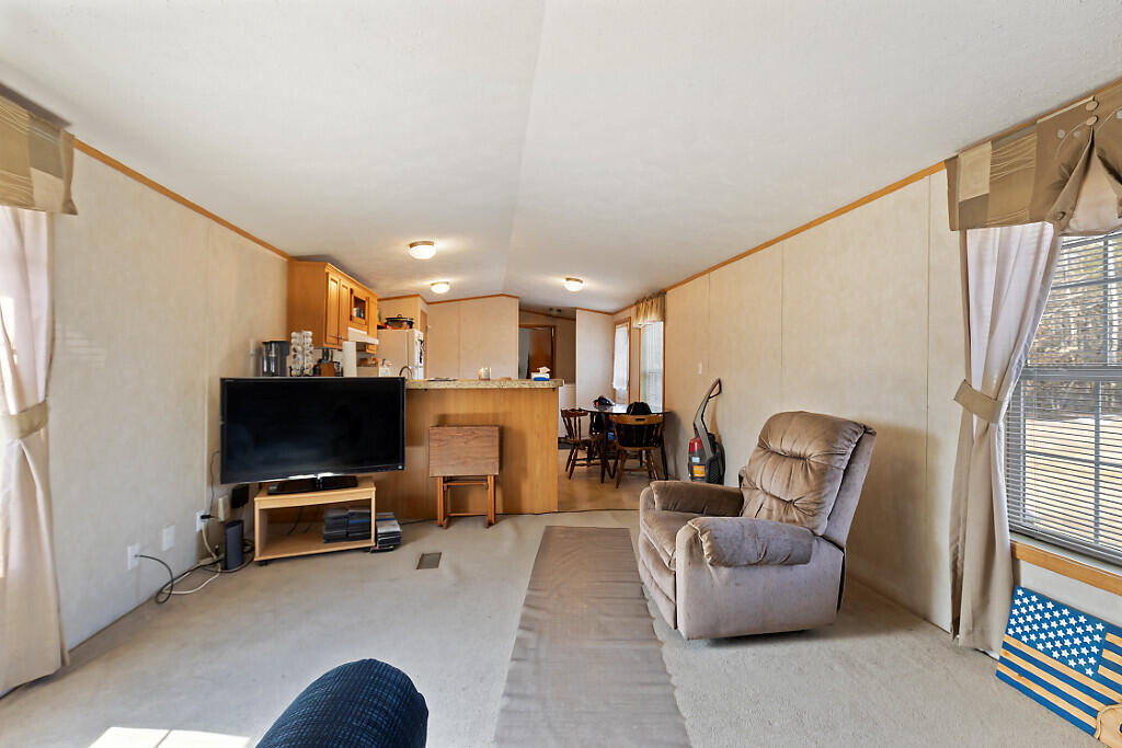 1145 Waterville Road Skowhegan, ME 04976 - Photo 85 of 113 82_BP5A8209_DxO_mls