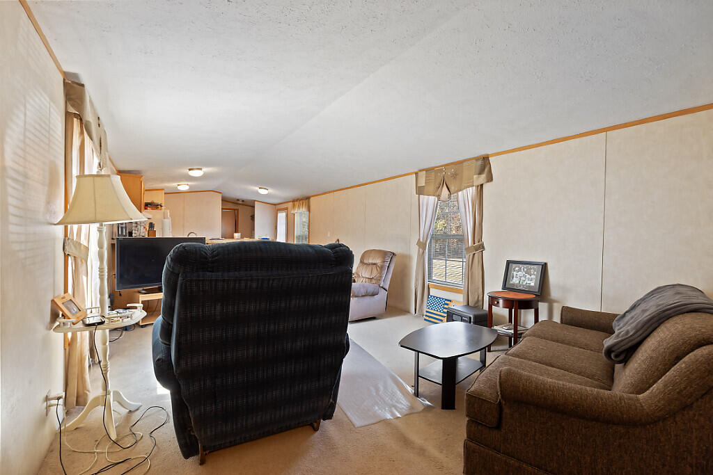 1145 Waterville Road Skowhegan, ME 04976 - Photo 88 of 113 86_BP5A8221_DxO_mls