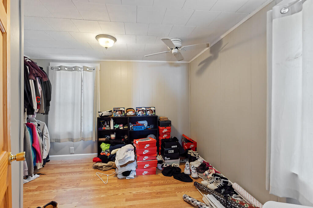 1145 Waterville Road Skowhegan, ME 04976 - Photo 9 of 113 10_BP5A7993_DxO_mls