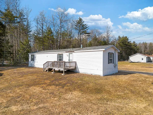 $550,000 | 1145 Waterville Road, Skowhegan, ME 04976