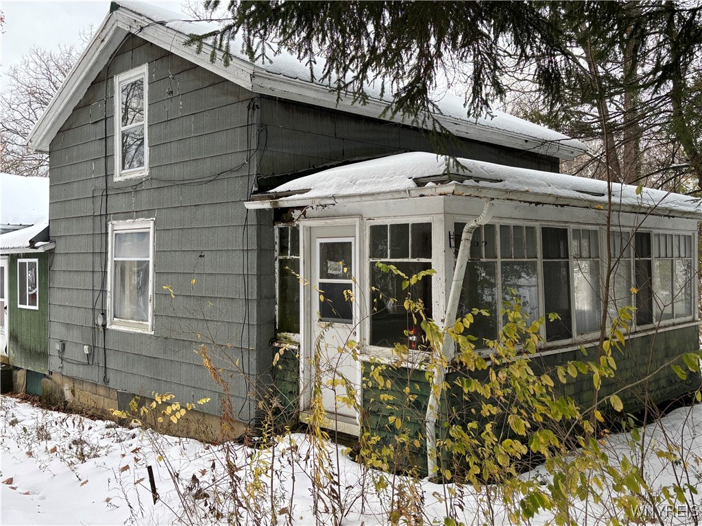 14184 Collins Center Zoar Rd