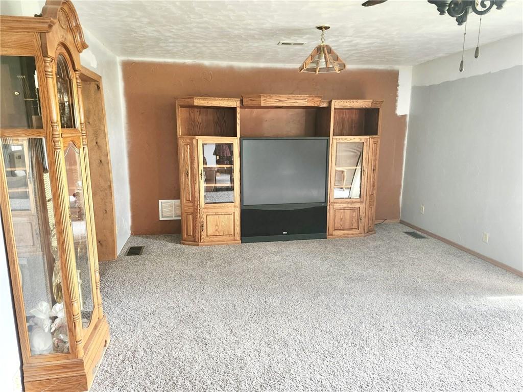17316 Flagpole Road Princeton, MO 64673 - Photo 6 of 22