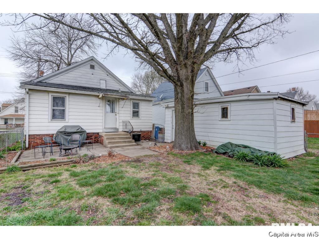 2014 North 16th Street Springfield, IL 62702 - Photo 23 of 28