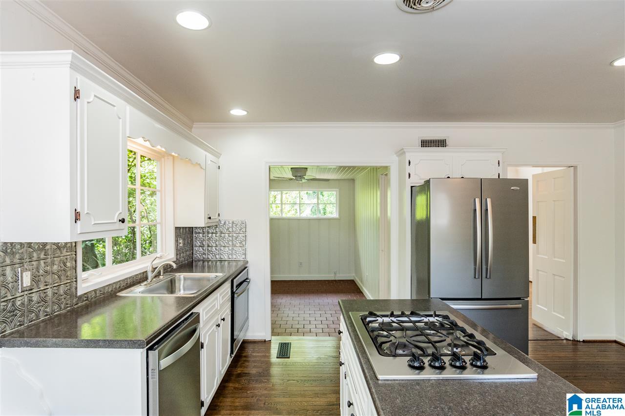 133 Rockaway Road Birmingham, AL 35209 - Photo 14 of 35