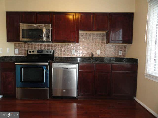 3013 Seminole Road Woodbridge, VA 22192 - Photo 2 of 19 Basement