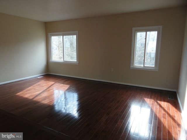 3013 Seminole Road Woodbridge, VA 22192 - Photo 5 of 19 Basement