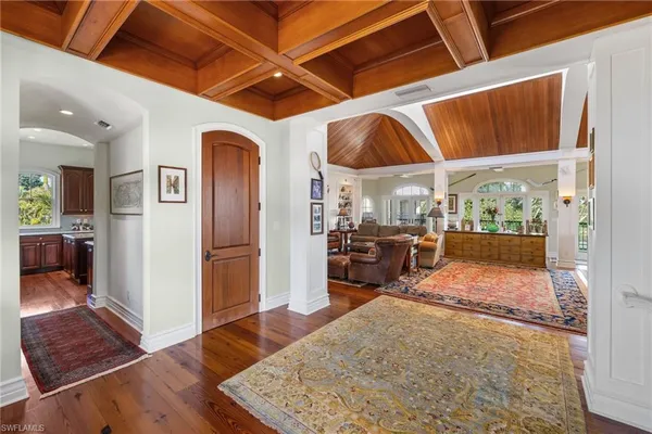 $4,695,000 | 16475 Captiva Drive, Captiva, FL 33924