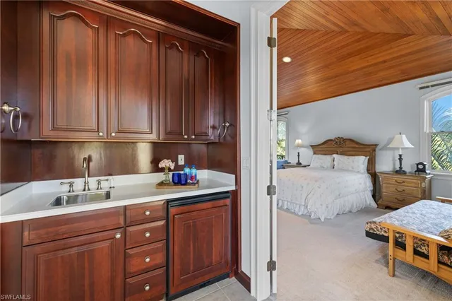 $4,995,000 | 16475 Captiva Drive, Captiva, FL 33924