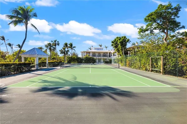 $4,695,000 | 16475 Captiva Drive, Captiva, FL 33924