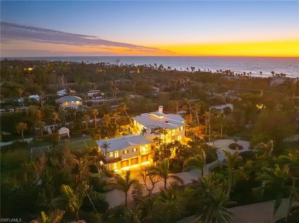 $4,695,000 | 16475 Captiva Drive, Captiva, FL 33924