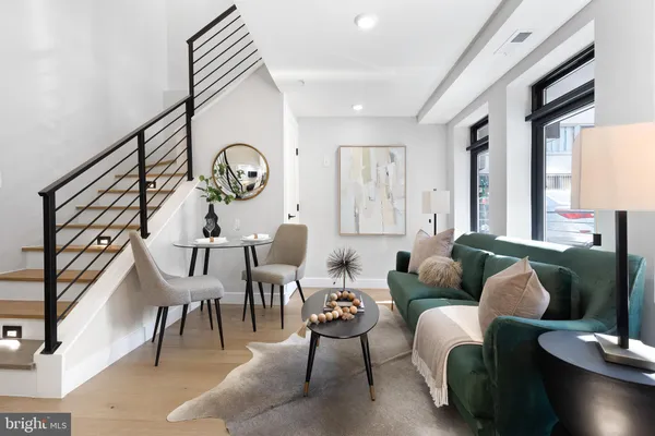 $3,500 | 1208 M Street Northwest, Unit 12, Washington, DC 20005