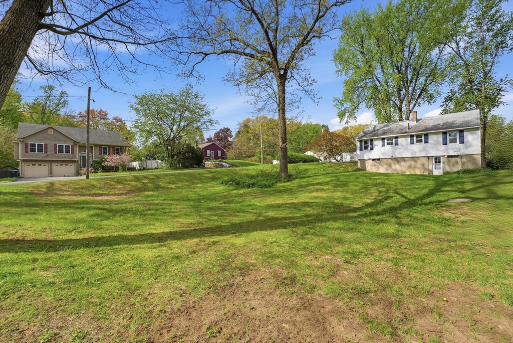 129 Cooper Street Springfield, MA 01108 - Photo 30 of 37