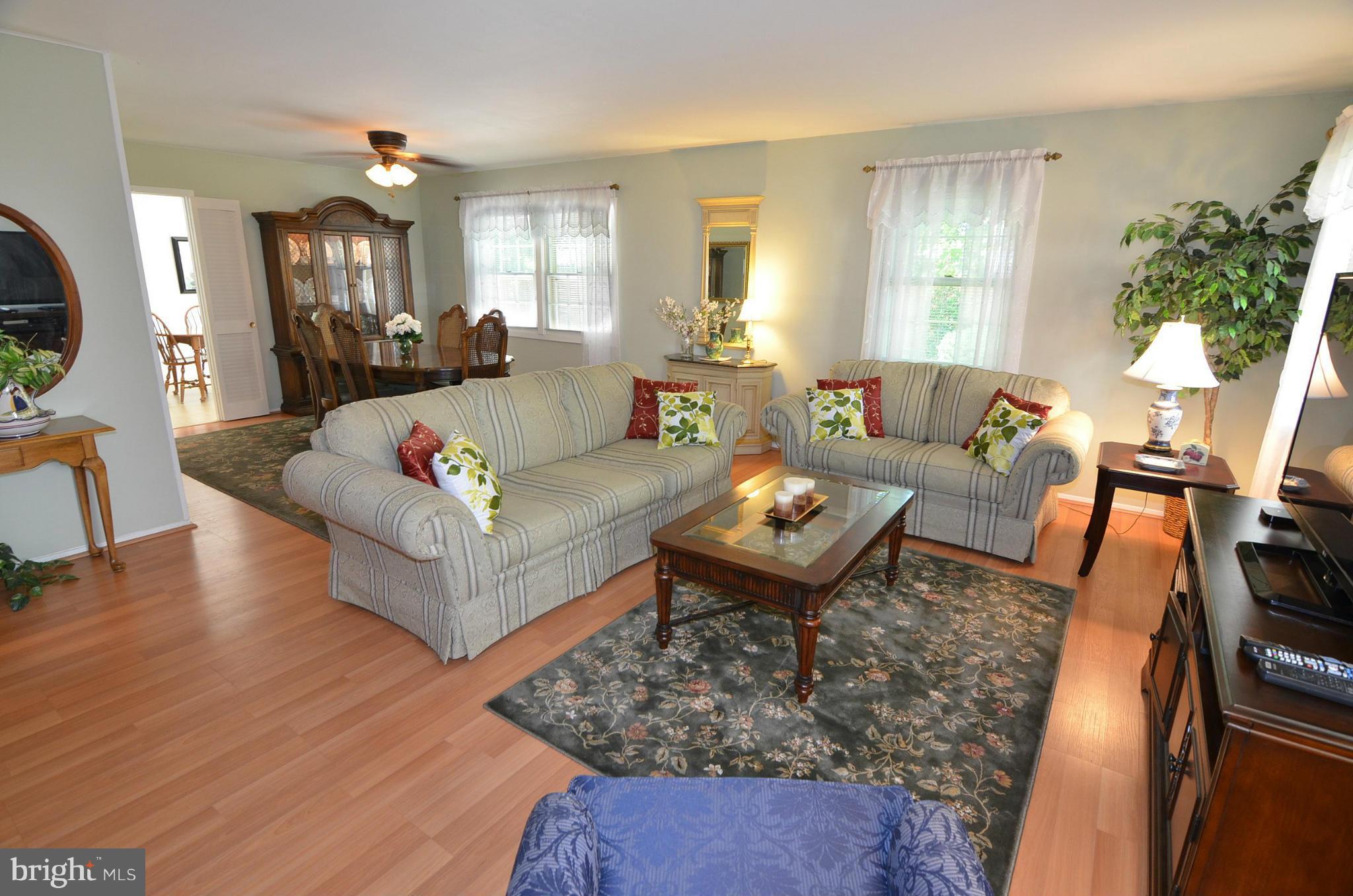 1707 Tarleton Way Crofton, MD 21114 - Photo 5 of 22 Living Room