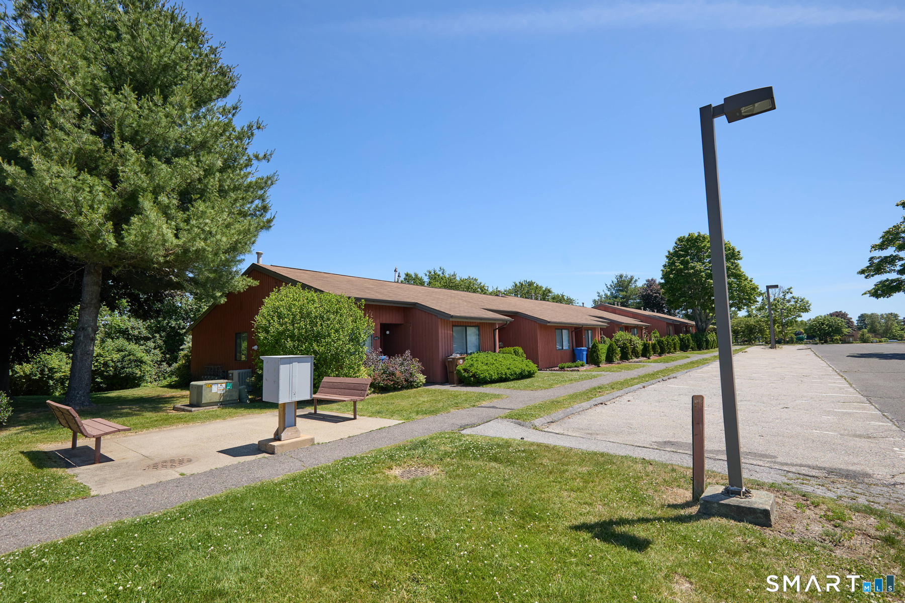 442 Asbury Ridge, Unit 442 Shelton, CT 06484 - Photo 5 of 40