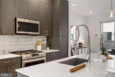 $800,000 | 1408 South Howard Street, Philadelphia, PA 19147