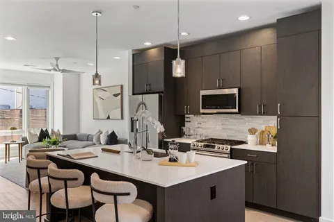 $800,000 | 1408 South Howard Street, Philadelphia, PA 19147