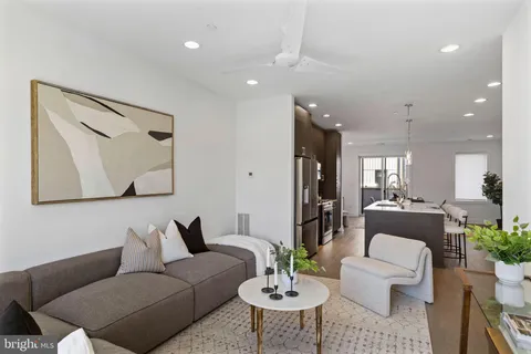 $800,000 | 1408 South Howard Street, Philadelphia, PA 19147