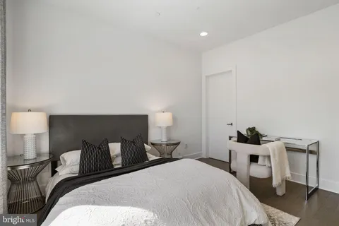 $800,000 | 1408 South Howard Street, Philadelphia, PA 19147