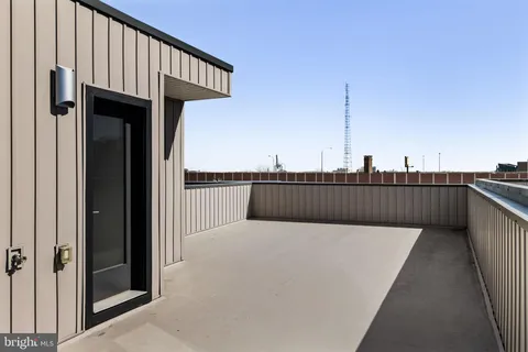 $800,000 | 1408 South Howard Street, Philadelphia, PA 19147