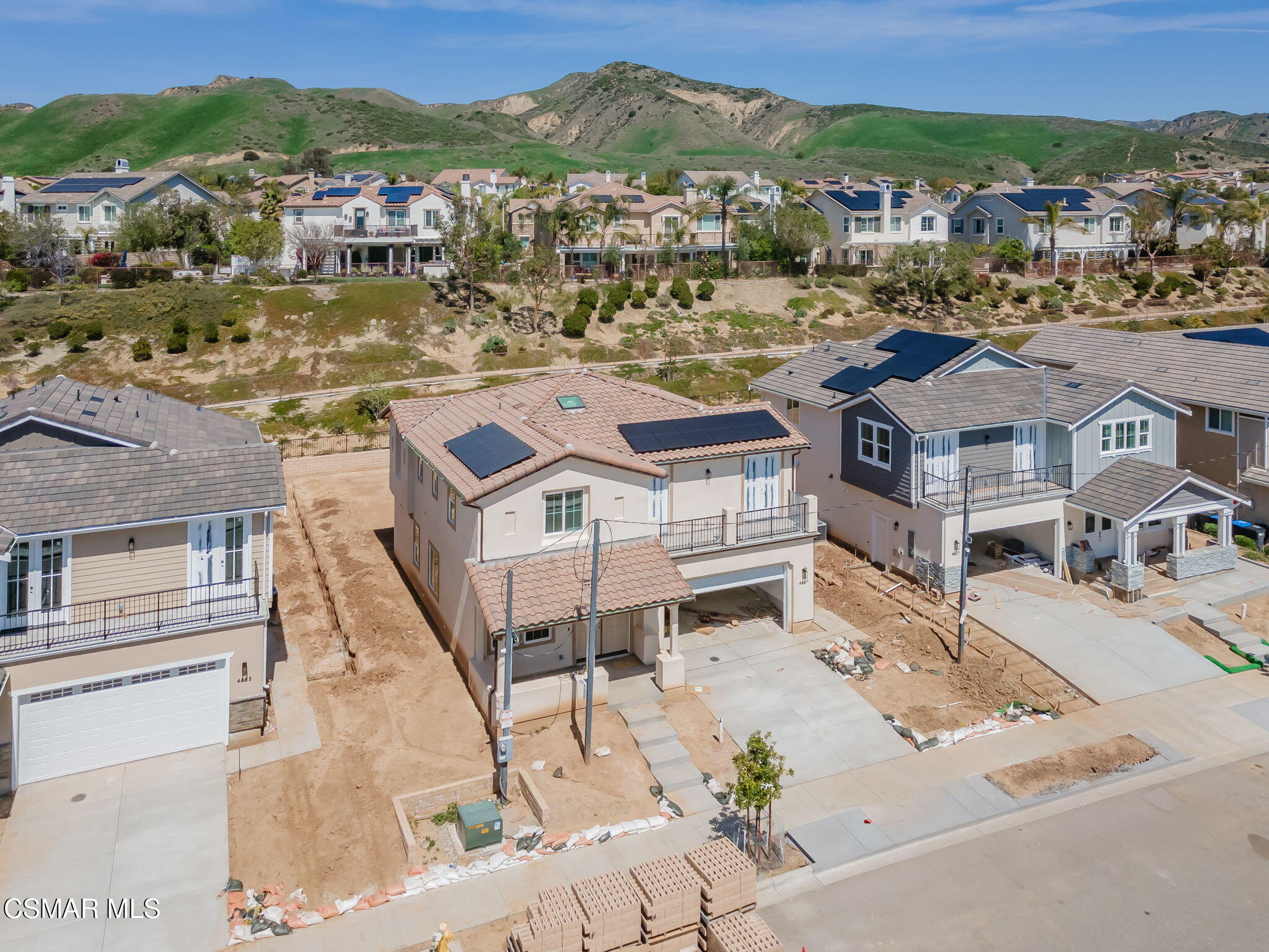 4667 Summit Avenue Simi Valley, CA 93063 - Photo 8 of 36 8-web-or-mls-DJI_0734