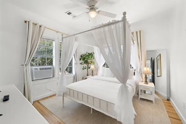 $1,500 | 3901 Dallas Street, Unit D, Houston, TX 77023