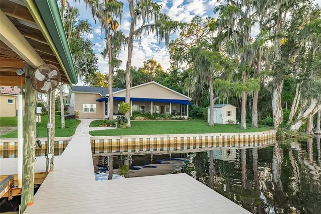 $4,900 | 17527 Canal Shores Drive, Odessa, FL 33556