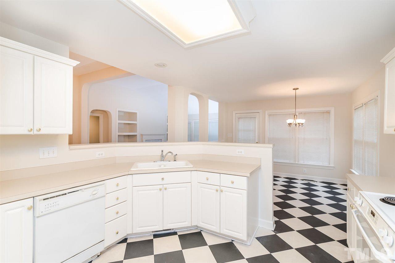 4208 Sprucedale Drive Raleigh, NC 27613 - Photo 15 of 21