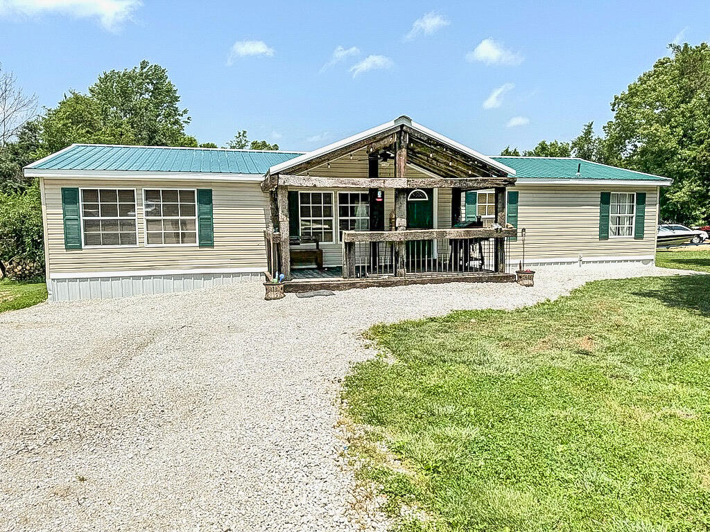 D0894BFE-44E3-4841-BEDB-01E82CFF2907