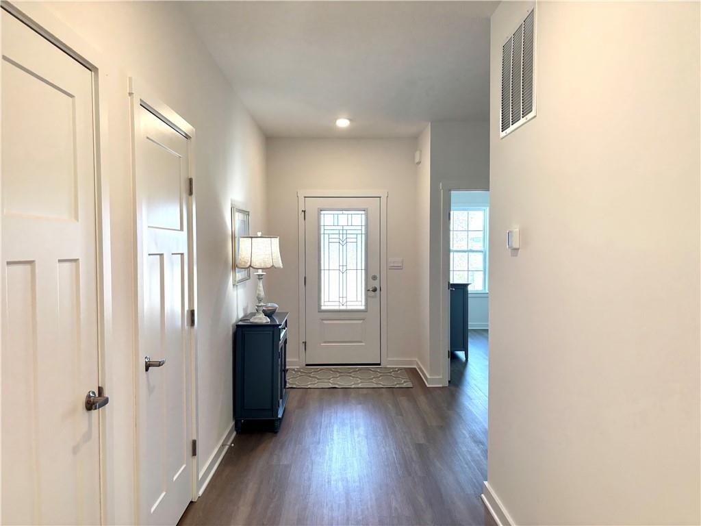 1002 Whistler Way Mars, PA 16046 - Photo 2 of 32